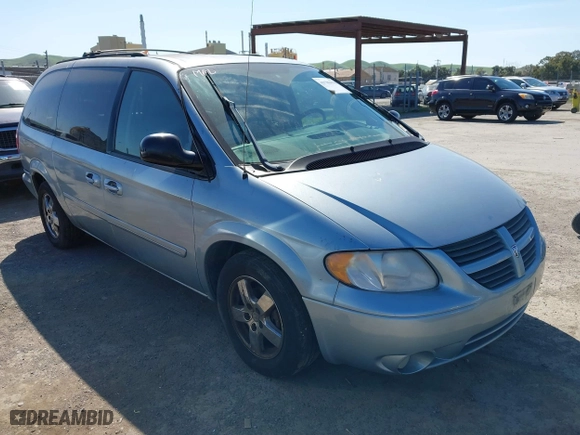 2006 Dodge Grand Caravan SXT with VIN 2D4GP44L46R743493, listed as a IAAI auction lot 41783575 with 285,735 mi miles. Bid and sale history available at carsss.com. Image 6.