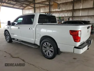2017 Nissan Titan SV z VIN 1N6AA1E64HN524171, wystawiony jako Copart lot #56764795 z przebiegiem 155 066 mil mil oraz Szkoda całkowita • Salvage title. Historia ofert i sprzedaży dostępna na DreamBid. Obrazek 2.