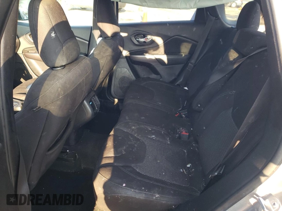 2019 Jeep Cherokee Latitude with VIN 1C4PJMCB9KD355129, listed as a Copart auction lot 63207585 with 177,394 mi miles and Salvage title. Bid and sale history available at DreamBid. Image 11.
