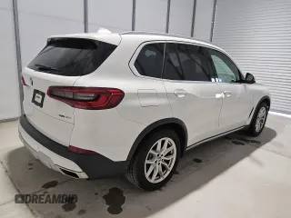 2019 BMW X5 xDrive40i with VIN 5UXCR6C5XKLL04806, listed as a Copart auction lot 63689815 with 70,108 mi miles and Clean title. Bid and sale history available at DreamBid. Image 3.