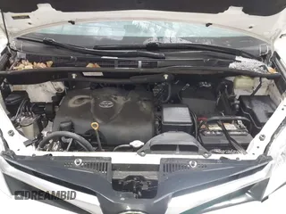 2018 Toyota Sienna LE Auto Access Seat with VIN 5TDKZ3DC4JS922290, listed as a IAAI auction lot 41615724 with 100,632 mi miles. Bid and sale history available at carsss.com. Image 10.