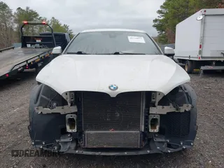 2018 BMW X6 sDrive35i with VIN 5UXKU0C56J0G81224, listed as a IAAI auction lot 41734077 with 121,145 mi miles. Bid and sale history available at carsss.com. Image 12.