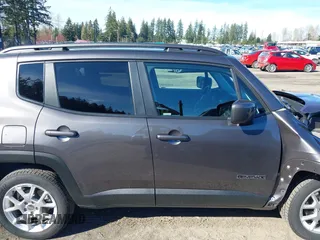 2019 Jeep Renegade Latitude z VIN ZACNJBBB4KPK59713, wystawiony jako IAAI lot #41878767 z przebiegiem 28 677 mil mil oraz . Historia ofert i sprzedaży dostępna na DreamBid. Obrazek 13.