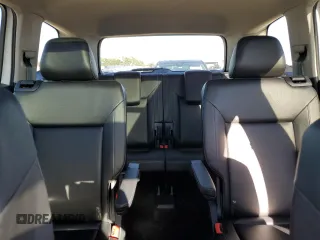2019 Volkswagen Atlas SEL R-Line с VIN 1V2RR2CA1KC522035, выставлен на аукционе Copart как лот 46860645 с пробегом 43 569 миль миль и Списание • Salvage title. История ставок и продаж доступна на DreamBid. Изображение 10.