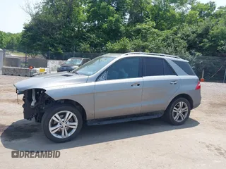 2015 Mercedes-Benz M 350 with VIN 4JGDA5HBXFA592118, listed as a IAAI auction lot 42429105 with 131,705 mi miles and . Bid and sale history available at DreamBid. Image 18.