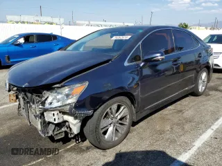 2010 Lexus HS with VIN JTHBB1BA6A2035497, listed as a Copart auction lot 74282974 with 204,367 mi miles and Salvage Title. Bid and sale history available at carsss.com. Image 1.