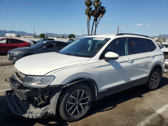 2021 Volkswagen Tiguan S z VIN 3VV1B7AX8MM146962, wystawiony jako Copart lot #56416195 z przebiegiem 113 002 mil mil oraz Szkoda całkowita • Salvage title. Historia ofert i sprzedaży dostępna na DreamBid. Obrazek 1.