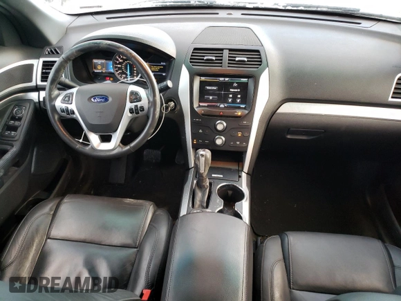 2014 Ford Explorer XLT z VIN 1FM5K8D83EGC02307, wystawiony jako Copart lot #89178825 z przebiegiem 135 594 mil mil oraz Czysty tytuł • Clean title. Historia ofert i sprzedaży dostępna na DreamBid. Obrazek 8.