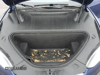 2020 Tesla Model S Performance z VIN 5YJSA1E47LF390673, wystawiony jako Copart lot #50419005 z przebiegiem 37 764 mil mil oraz Szkoda całkowita • Salvage title. Historia ofert i sprzedaży dostępna na DreamBid. Obrazek 11.