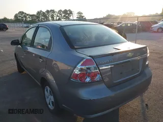 2011 Chevrolet Aveo 1LT with VIN KL1TD5DE9BB211488, listed as a IAAI auction lot 42582568 with 224,931 mi miles and . Bid and sale history available at DreamBid. Image 3.
