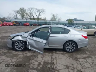 2014 Honda Accord Sedan Sport with VIN 1HGCR2F53EA134778, listed as a IAAI auction lot 41951952 with 225,219 mi miles. Bid and sale history available at carsss.com. Image 15.