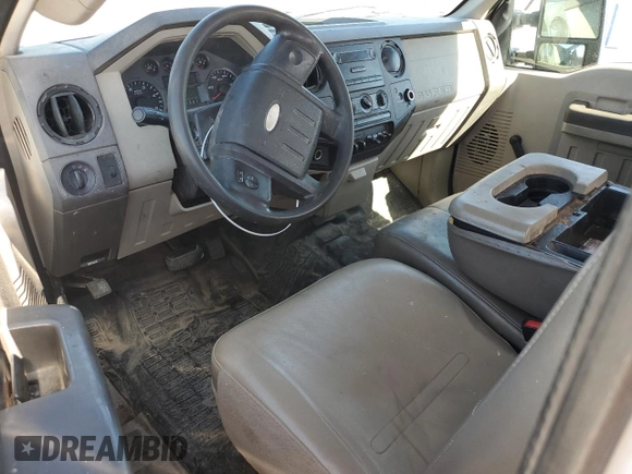 2008 Ford Super Duty F-250 SRW XL with VIN 1FTSX20R88EC82966, listed as a Copart auction lot 43568875 with 330,345 mi miles and Salvage Title. Bid and sale history available at carsss.com. Image 8.