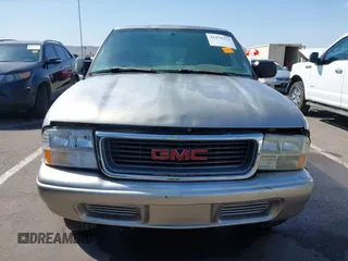 1999 GMC Jimmy SLE with VIN 1GKDT13W5X2539067, listed as a IAAI auction lot 41979222 with 1 mi miles. Bid and sale history available at carsss.com. Image 6.