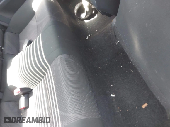 2013 Scion tC z VIN JTKJF5C79D3048165, wystawiony jako IAAI lot #42057908 z przebiegiem 126 158 mil mil oraz . Historia ofert i sprzedaży dostępna na DreamBid. Obrazek 8.