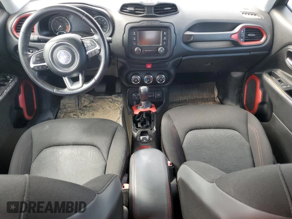 2015 Jeep Renegade Trailhawk z VIN ZACCJBCT1FPC41628, wystawiony jako Copart lot #59054825 z przebiegiem 138 053 mil mil oraz Szkoda całkowita • Salvage title. Historia ofert i sprzedaży dostępna na DreamBid. Obrazek 8.