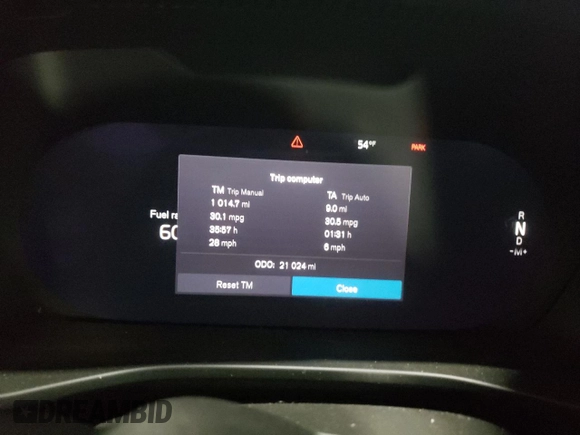 2023 Volvo XC40 Plus Bright Theme with VIN YV4L12UN0P2932870, listed as a Copart auction lot 82543304 with 21,024 mi miles and Salvage Title. Bid and sale history available at DreamBid. Image 9.