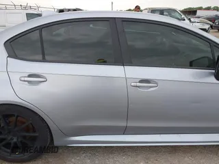 2017 Subaru WRX с VIN JF1VA1B66H9827427, выставлен на аукционе IAAI как лот 42277995 с пробегом 123 617 миль миль и . История ставок и продаж доступна на DreamBid. Изображение 13.