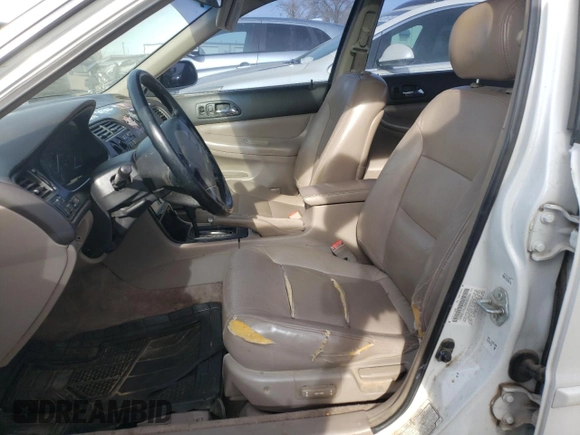 1996 Honda Accord EX with VIN 1HGCD5663TA135841, listed as a Copart auction lot 84059194 with 197,343 mi miles and Clean Title. Bid and sale history available at carsss.com. Image 7.