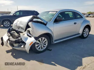 2013 Volkswagen Beetle Entry with VIN 3VWFP7AT7DM661967, listed as a Copart auction lot 51320545 with 146,751 mi miles and Salvage title. Bid and sale history available at DreamBid. Image 1.