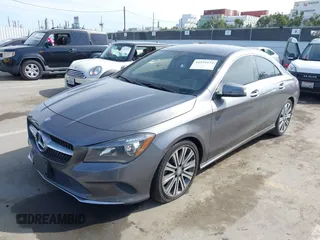 2017 Mercedes-Benz CLA 250 z VIN WDDSJ4EB7HN490559, wystawiony jako IAAI lot #41934154 z przebiegiem Nie podano mil oraz . Historia ofert i sprzedaży dostępna na DreamBid. Obrazek 17.