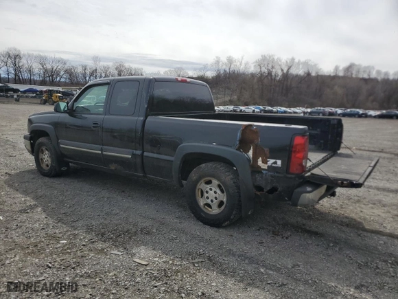 2004 Chevrolet Silverado 1500 LS with VIN 2GCEK19V541142195, listed as a Copart auction lot 51645195 with 218,678 mi miles and Clean Title. Bid and sale history available at carsss.com. Image 2.