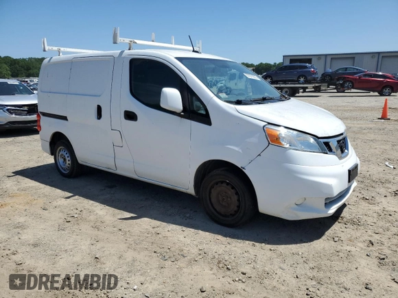2017 Nissan NV200 S z VIN 3N6CM0KN3HK700106, wystawiony jako Copart lot #57971955 z przebiegiem 183 147 mil mil oraz Czysty tytuł • Clean title. Historia ofert i sprzedaży dostępna na DreamBid. Obrazek 4.