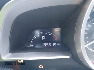 2015 Mazda 3 i Sport z VIN 3MZBM1U70FM168296, wystawiony jako IAAI lot #42175840 z przebiegiem 185 519 mil mil oraz . Historia ofert i sprzedaży dostępna na DreamBid. Obrazek 15.