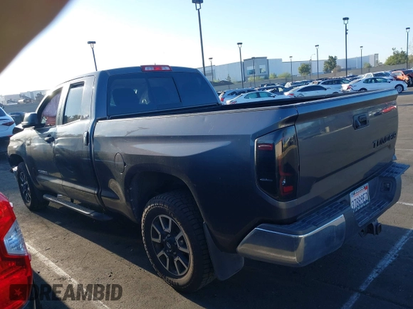 2017 Toyota Tundra SR5 z VIN 5TFRY5F12HX219154, wystawiony jako IAAI lot #42014740 z przebiegiem 137 813 mil mil oraz . Historia ofert i sprzedaży dostępna na DreamBid. Obrazek 15.