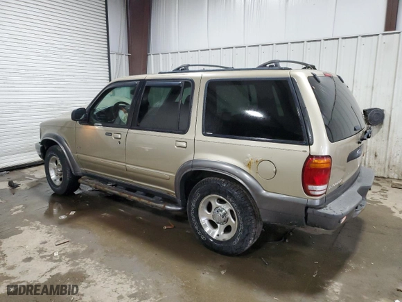 2001 Ford Explorer XLT with VIN 1FMZU73E41ZA32695, listed as a Copart auction lot 44854745 with 77,039 mi miles and Salvage Title. Bid and sale history available at carsss.com. Image 2.
