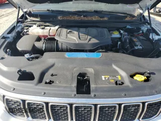 2024 Jeep Wagoneer with VIN 1C4SJSAP2RS145359, listed as a Copart auction lot 58918375 with 7,611 mi miles and Salvage title. Bid and sale history available at DreamBid. Image 12.
