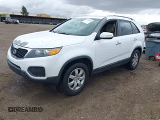 2013 Kia Sorento LX with VIN 5XYKT4A28DG348992, listed as a IAAI auction lot 42200903 with 150,730 mi miles and . Bid and sale history available at DreamBid. Image 2.