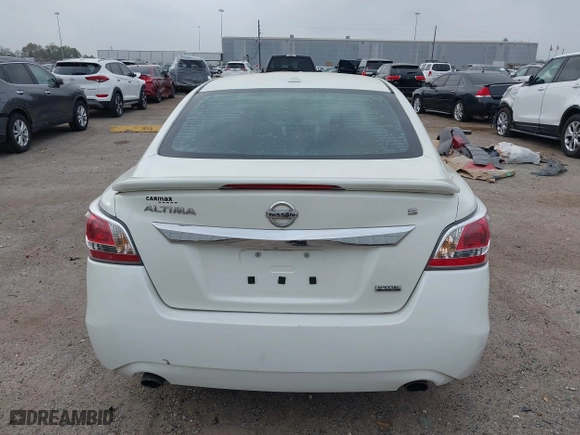 2015 Nissan Altima 2.5 with VIN 1N4AL3AP2FC457477, listed as a IAAI auction lot 41787048 with 122,468 mi miles. Bid and sale history available at carsss.com. Image 17.
