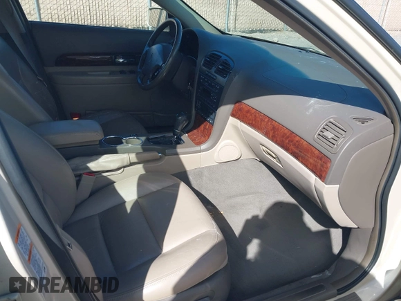 2001 Lincoln LS with VIN 1LNHM87A71Y617169, listed as a IAAI auction lot 41620883 with 130,486 mi miles. Bid and sale history available at carsss.com. Image 5.