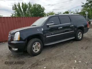 2013 Cadillac Escalade ESV Luxury with VIN 1GYS4HEF8DR103249, listed as a Copart auction lot 55295795 with 280,132 mi miles and Salvage title. Bid and sale history available at DreamBid. Image 1.