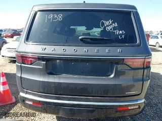 2024 Jeep Wagoneer Series II with VIN 1C4SJUBP5RS126444, listed as a IAAI auction lot 41735207 with 43,102 mi miles. Bid and sale history available at carsss.com. Image 16.