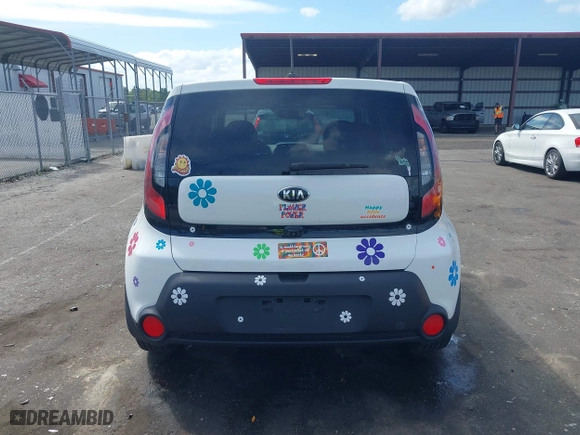 2016 Kia Soul with VIN KNDJN2A21G7403486, listed as a IAAI auction lot 41913168 with 119,247 mi miles. Bid and sale history available at carsss.com. Image 16.