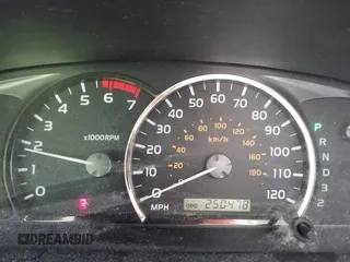 2006 Toyota Sequoia SR5 with VIN 5TDBT44A46S272938, listed as a IAAI auction lot 40974081 with 250,478 mi miles and . Bid and sale history available at DreamBid. Image 14.