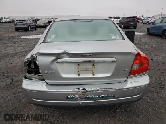 2004 Volvo S80 with VIN YV1TH59H241383266, listed as a Copart auction lot 83488254 with 119,434 mi miles and Salvage Title. Bid and sale history available at carsss.com. Image 6.