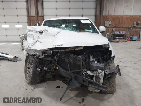 2018 Jeep Grand Cherokee Summit с VIN 1C4RJFJGXJC104286, выставлен на аукционе IAAI как лот 41905269 с пробегом 132 183 миль миль и . История ставок и продаж доступна на DreamBid. Изображение 6.