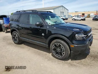 2025 Ford Bronco Sport Outer Banks with VIN 3FMCR9CN7SRE51424, listed as a Copart auction lot 58497645 with 1,876 mi miles and Clean title. Bid and sale history available at DreamBid. Image 4.