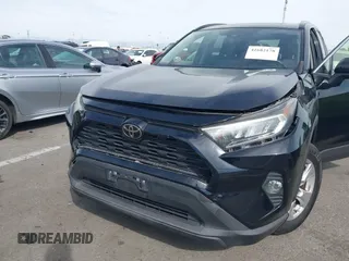 2019 Toyota RAV4 XLE with VIN JTMW1RFV7KJ011556, listed as a IAAI auction lot 41682178 with 72,795 mi miles. Bid and sale history available at carsss.com. Image 6.