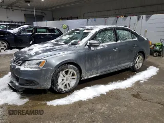 2013 Volkswagen Jetta Sedan SE w/Convenience/Sunroof with VIN 3VWBP7AJ0DM441048, listed as a Copart auction lot 44505855 with 140,232 mi miles and Salvage Title. Bid and sale history available at carsss.com. Image 1.