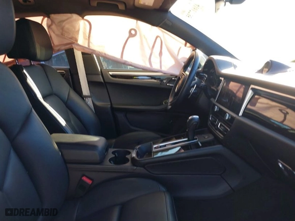 2024 Porsche Macan with VIN WP1AA2A57RLB01859, listed as a IAAI auction lot 41617735 with 22,175 mi miles. Bid and sale history available at carsss.com. Image 5.