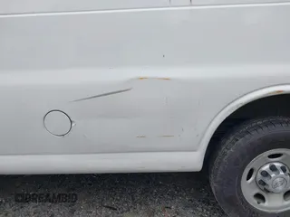 2014 Chevrolet Express Cargo with VIN 1GCWGFBA1E1210672, listed as a IAAI auction lot 42184397 with 174,364 mi miles and . Bid and sale history available at DreamBid. Image 17.