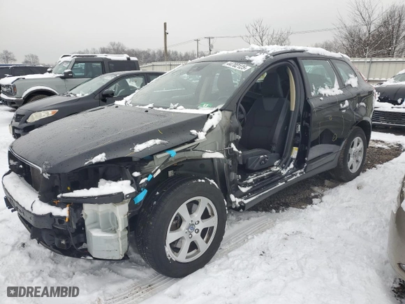 2012 Volvo XC60 3.2L PZEV with VIN YV4940DZ1C2333236, listed as a Copart auction lot 44702125 with NaN miles and Salvage Title. Bid and sale history available at carsss.com. Image 1.