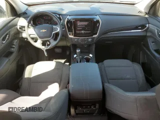 2020 Chevrolet Traverse LS z VIN 1GNERFKW2LJ186730, wystawiony jako Copart lot #49952995 z przebiegiem 35 199 mil mil oraz Szkoda całkowita • Salvage title. Historia ofert i sprzedaży dostępna na DreamBid. Obrazek 8.