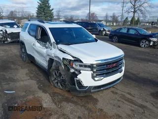 2020 GMC Acadia SLE z VIN 1GKKNRLS3LZ218286, wystawiony jako IAAI lot #41916150 z przebiegiem 56 807 mil mil oraz . Historia ofert i sprzedaży dostępna na DreamBid. Obrazek 1.