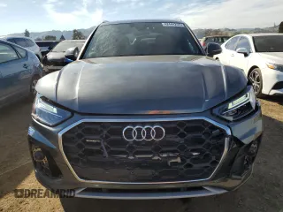 2021 Audi Q5 Premium Plus with VIN WA1E2AFY7M2100121, listed as a Copart auction lot 42444255 with 24,855 mi miles and Salvage Title. Bid and sale history available at carsss.com. Image 5.