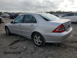 2001 Mercedes-Benz C 320 with VIN WDBRF64J81F045177, listed as a Copart auction lot 71381124 with 93,983 mi miles and Salvage Title. Bid and sale history available at DreamBid. Image 2.