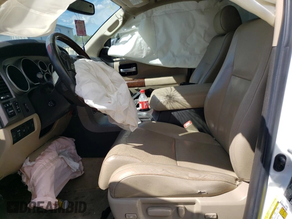 2010 Toyota Sequoia Platinum with VIN 5TDYY5G15AS024882, listed as a Copart auction lot 73760524 with 239,395 mi miles and Salvage Title. Bid and sale history available at carsss.com. Image 7.